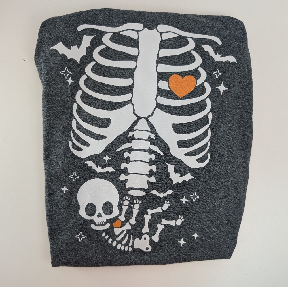 Skeleton Baby Ribcage Heart Halloween Tee — Maternity / X-Ray Style Shirt / XL